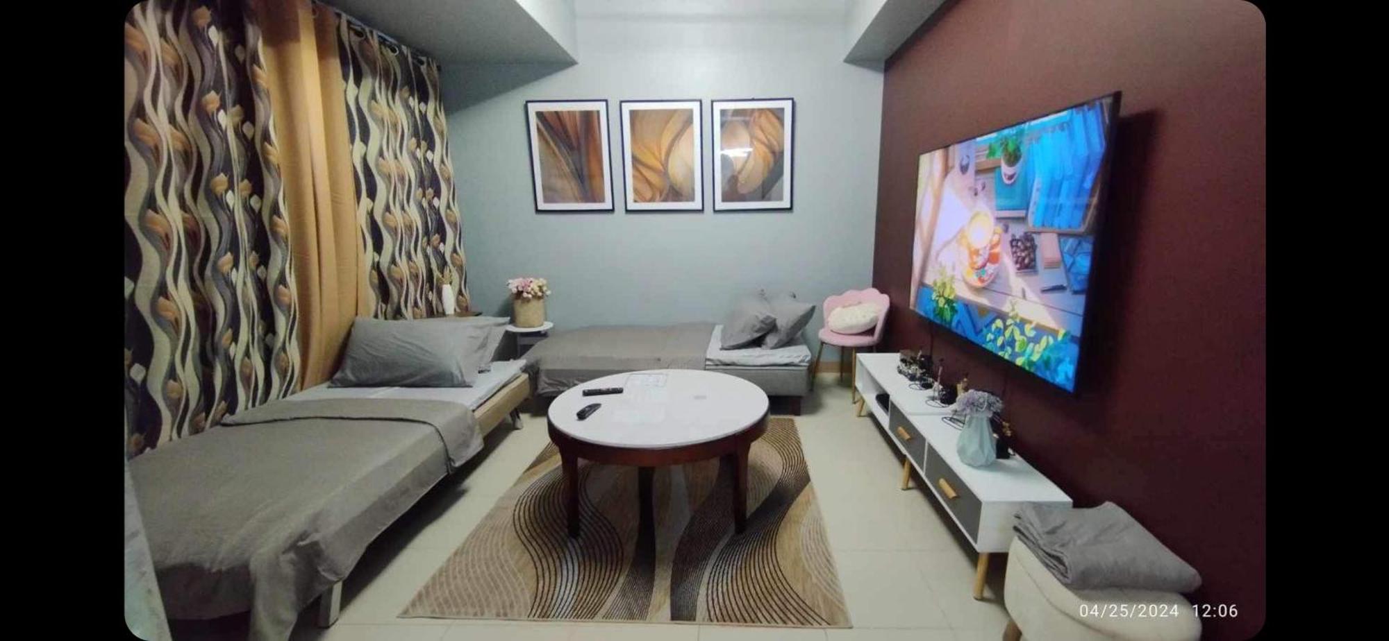 1Br With Extra Room At One Regis- Megaworld バコロ エクステリア 写真